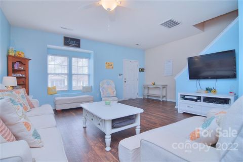 Previously sold for $275,000