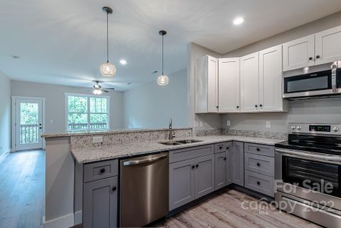 138 Foxden Drive 201