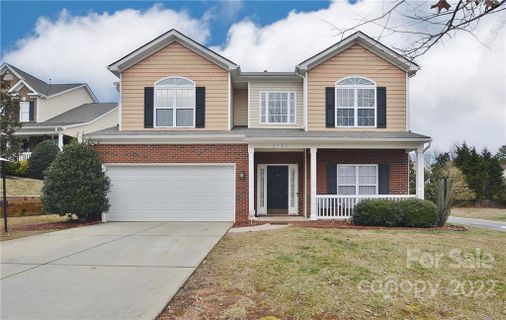2100 Coral Berry Lane
