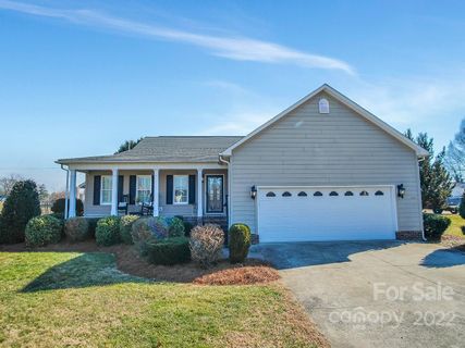 409 Crown Creek Drive sold home in Crown Creek, Cherryville, NC