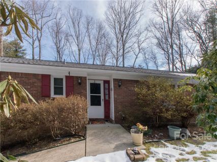 148 Long John Drive sold home in Long John Mt Estates, Hendersonville, NC