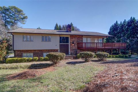 3612 Furman Circle