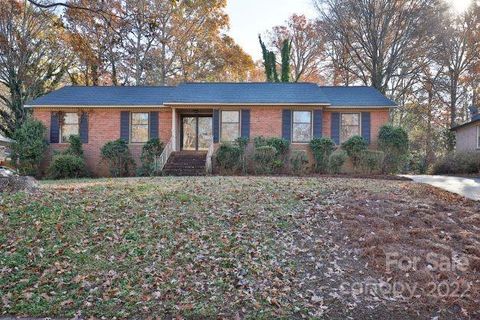 4500 Dawnwood Drive
