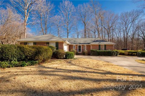 625 Eton Lane