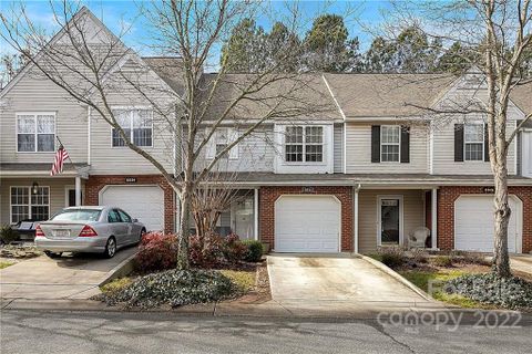 8050 Christmas Court