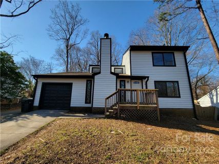 2106 Mary Ann Drive sold home in Woodland Station, Charlotte, NC