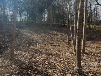 16 Cambridge Drive 5 sold home in High Meadows, Candler, NC
