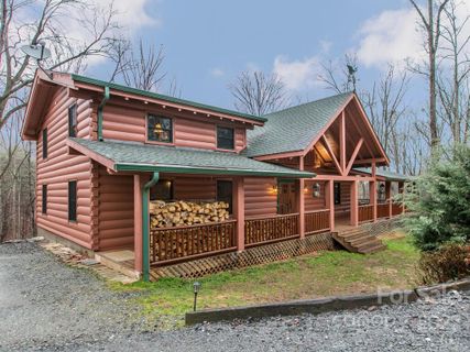 714 Heartwood Drive