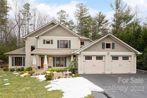 213 Solomons Cove Road sold home in Solomons Cove, Flat Rock, NC
