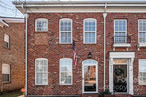 8640 Beaver Creek Drive