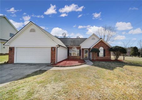 1051 Capel Court