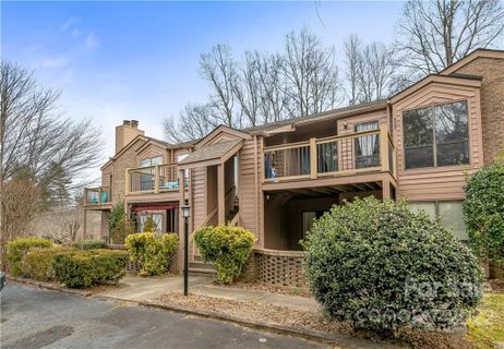 14 Ravencroft Lane