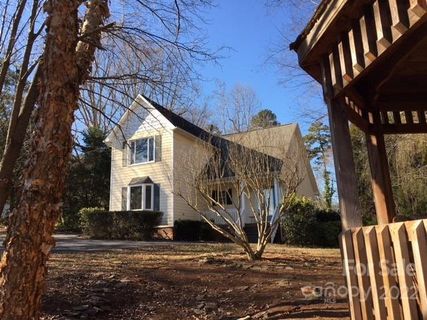 1665 Sherwood Court 9