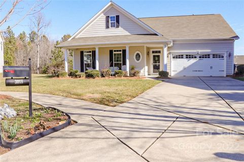 3018 Robusta Court
