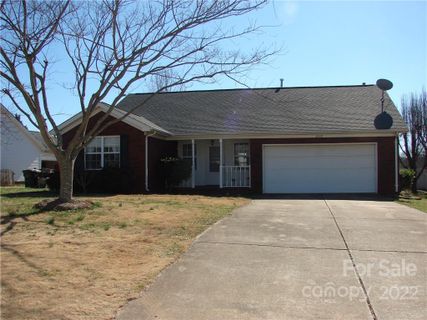 2449 Hunters Way