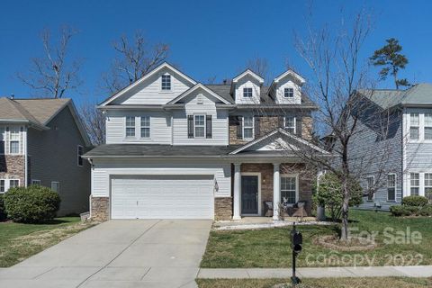 305 Waterlemon Way