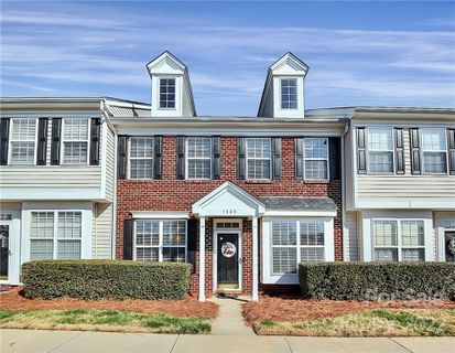 7589 Bluff Point Lane sold home in Bluffs at Waterside Crossing, Denver, NC