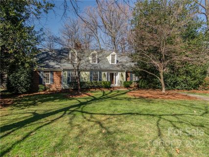 2038 Clematis Drive
