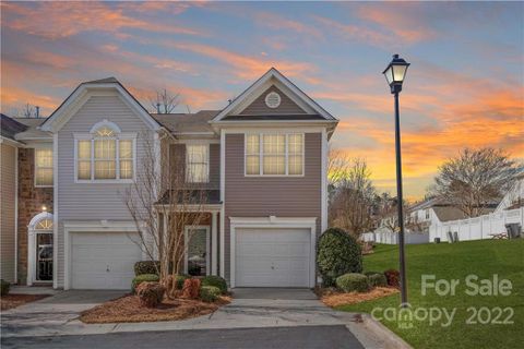 1500 Royal Auburn Avenue