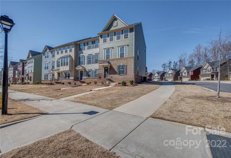 3608 Speer Boulevard 36A
