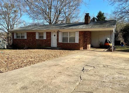 2401 Woodleaf Drive sold home in Fallscrest, Gastonia, NC
