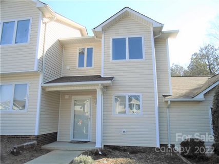3383 White Oak Court sold home in White Oak Manor, Claremont, NC
