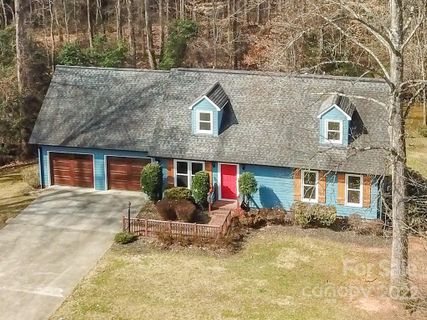 834 Kings Drive sold home in British Woods, Lenoir, NC