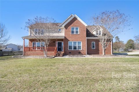 2805 Thornburg Court