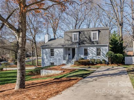1000 Greentree Drive