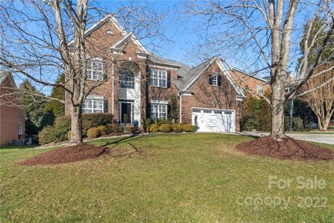 17012 Winged Oak Way