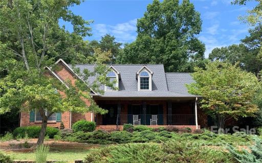 118 Whisper Lake Drive