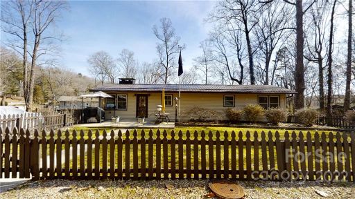 74 Hemlock Street
