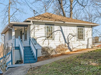 14 Roosevelt Street sold home in Edgewood Park, Asheville, NC