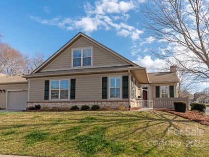 2411 Coltsview Lane