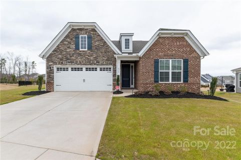 976 Stebbins Drive