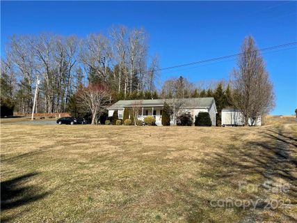 11 Rockdale Estates sold home in Grassy Creek, Spruce Pine, NC