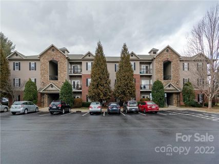 528 Appeldoorn Circle