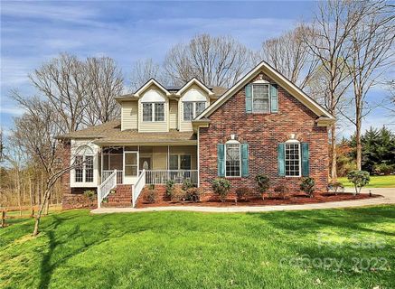 720 Pondside Court sold home in Hawkins Ridge, York, SC