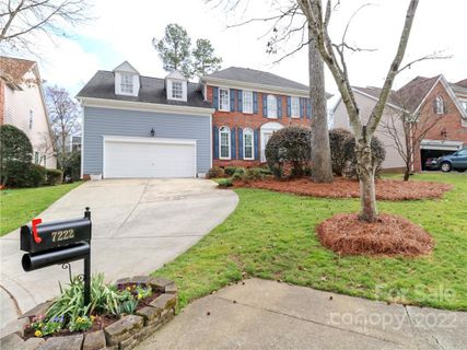 7222 Fortrose Lane