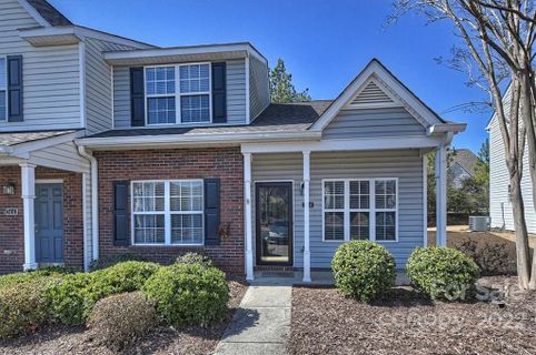 564 Greenway Drive