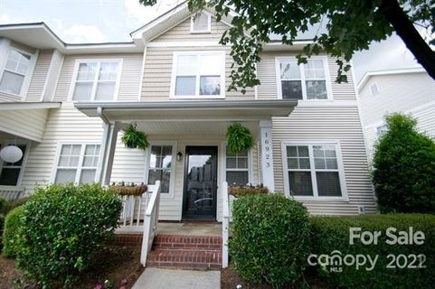 16923 Bridgeton Lane