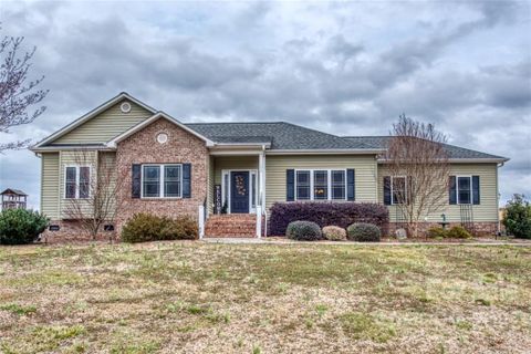175 Foy Lane sold home in North Crossing, Statesville, NC