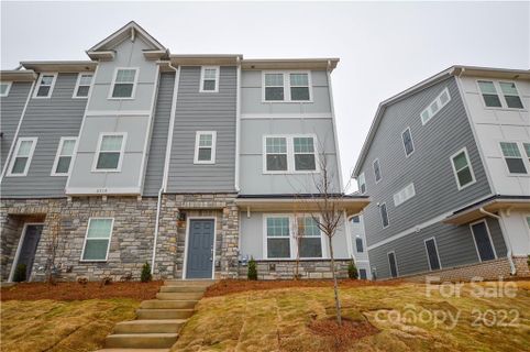 2506 Arbor Loop Drive