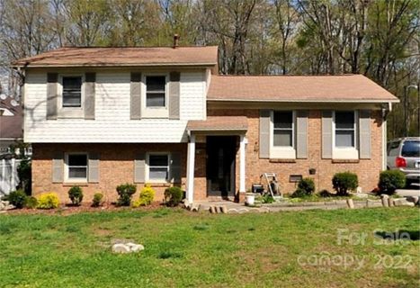 814 Dobson Drive