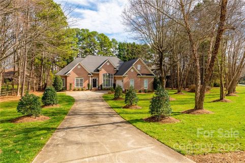 20800 Norman Shores Drive sold home in Waterford Point, Cornelius, NC
