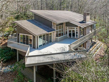 180 Grouse Lane