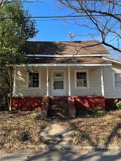 122 St Mary Avenue sold home in Locke Mill Plaza, Concord, NC
