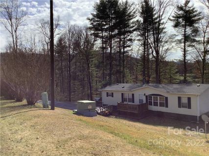 22 Clover Brook Drive sold home in Clover Brook, Weaverville, NC