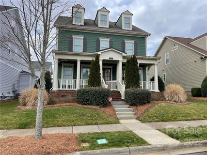 12507 Short Lane