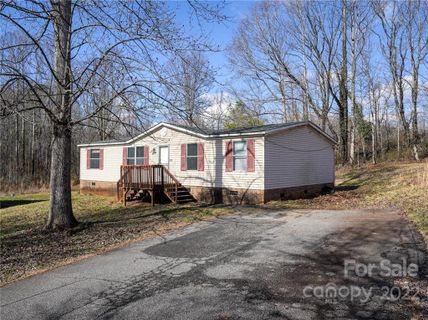 1121 Mcree Heights Circle 28 sold home in McRee Trace, Newton, NC